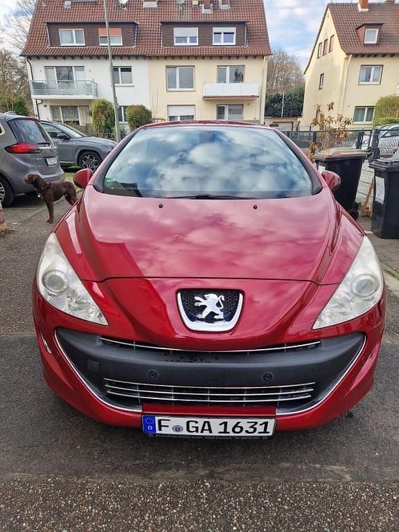Gebraucht Peugeot 308 CC Premium 140 PS (102 kW) 2010 Rot Cabrio