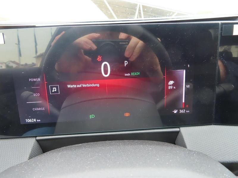 Blau Gebraucht 2023 Opel Astra Limousine | 31.500 € - Bild 1/1