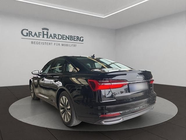 Gebraucht Audi A6 Ambiente 299 PS (219 kW) 2023 Schwarz Limousine