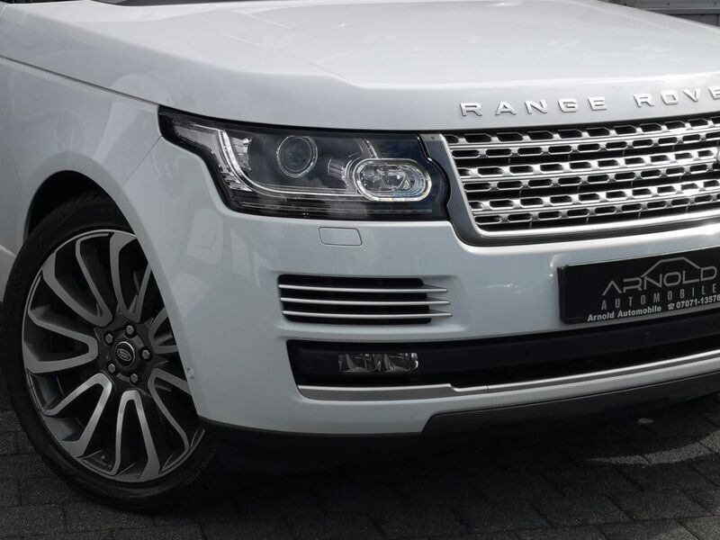 Weiß Gebraucht 2017 Land Rover Range Rover Autobiography SUV | 30.990 € - Bild 1/4