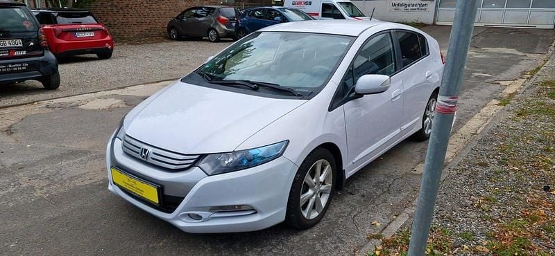 Gebraucht Honda Insight Elegance 88 PS (64 kW) 2009 Weiß Limousine