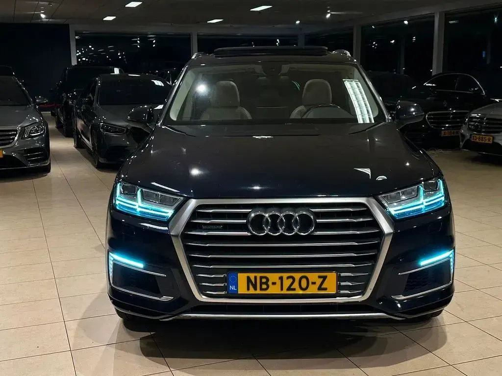 Gebraucht Audi Q7 258 PS (189 kW) 2016 Blau SUV