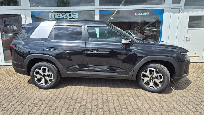 Neu KGM Torres 163 PS (119 kW) 2025 Space black SUV