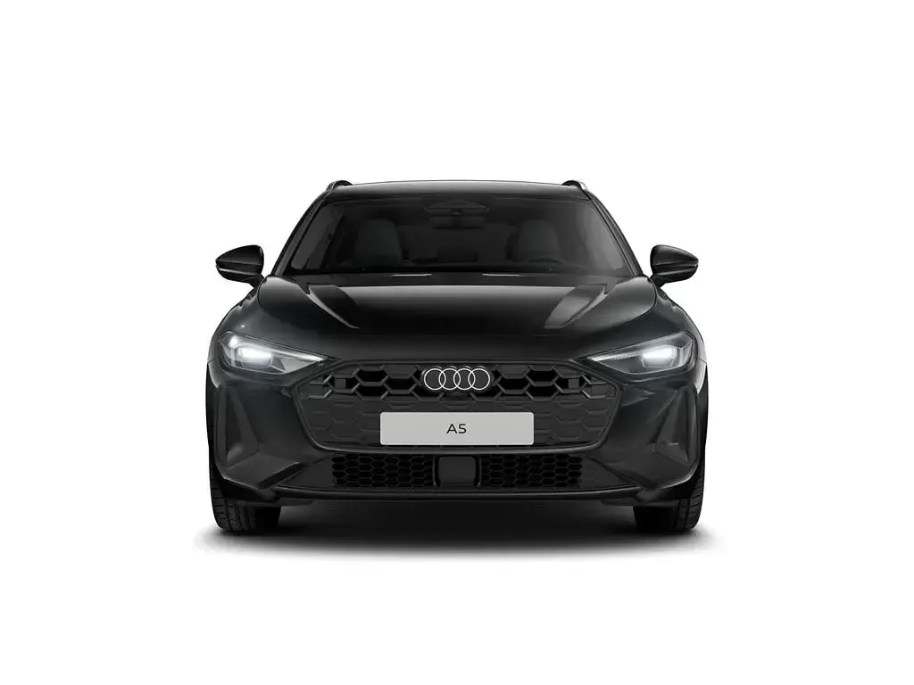Gebraucht Audi A5 Basis 150 PS (110 kW) 2025 Mythosschwarz metallic (metallic) Kombi