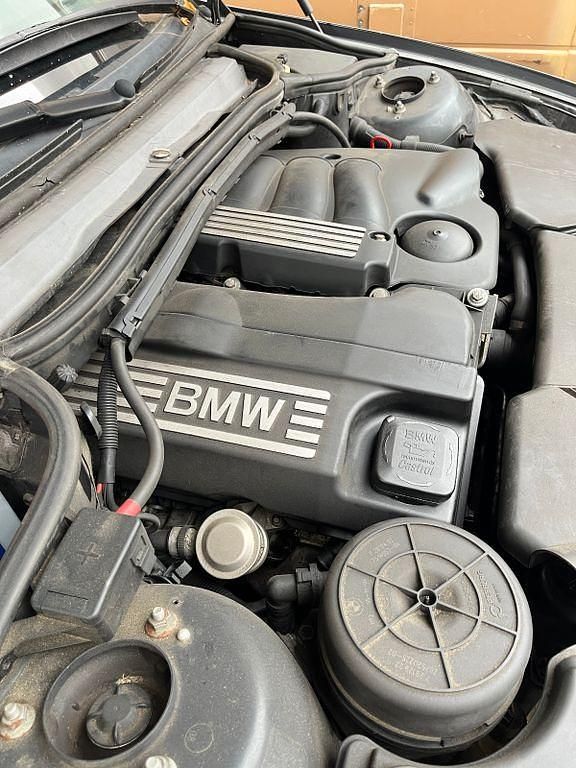 Gebraucht BMW 316 116 PS (85 kW) 2004 Schwarz Limousine