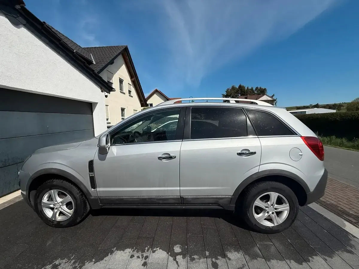 Gebraucht Opel Antara Cosmo 184 PS (135 kW) 2012 Silber SUV