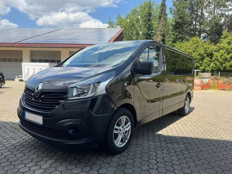 Schwarz Gebraucht 2019 Renault Trafic Komfort Van | 14.800 € (Fairer Preis) - Bild 1/4