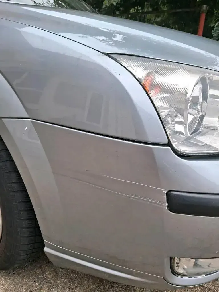 Gebraucht Ford Mondeo 130 PS (95 kW) 2007 Silber Kombi