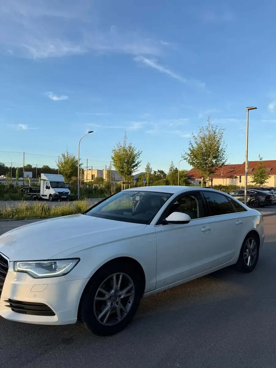 Gebraucht Audi A6 300 PS (220 kW) 2011 Weiß Limousine