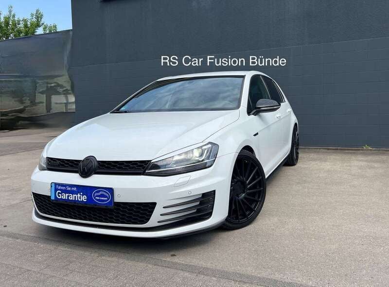 Pure white Gebraucht 2016 VW Golf VII GTD Kleinwagen | 15.150 € (Fairer Preis) - Bild 1/4