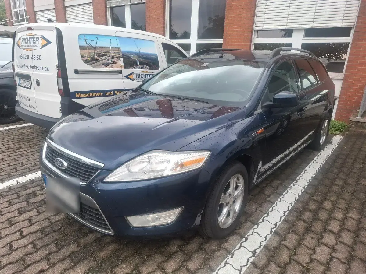 Gebraucht Ford Mondeo Titanium 140 PS (102 kW) 2009 Blau Kombi