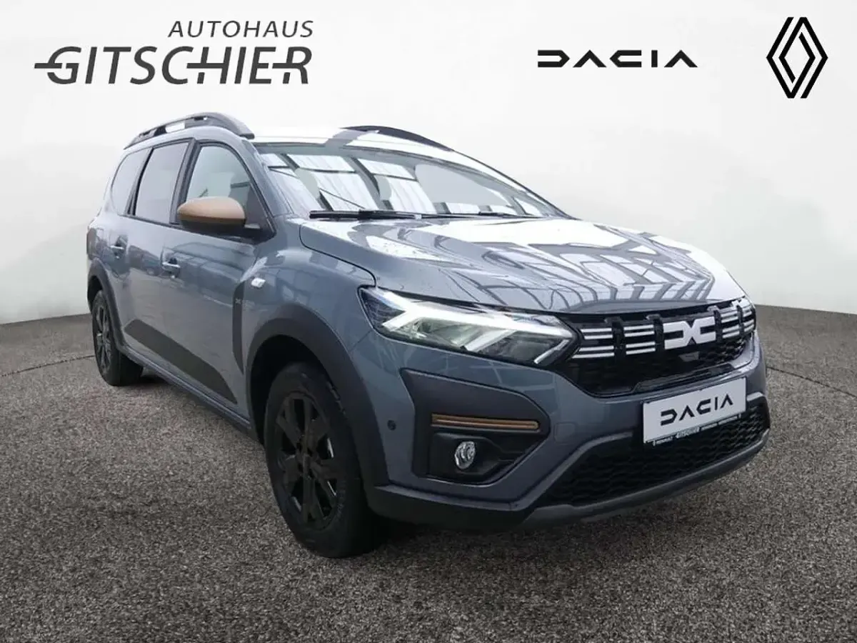Gebraucht Dacia Jogger Extreme 141 PS (103 kW) 2025 Schiefergrau (grau) (grau) Van / Kleinbus