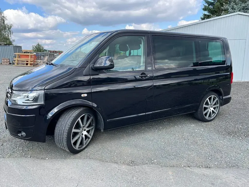Gebraucht VW Multivan Match 140 PS (102 kW) 2012 Schwarz Van / Kleinbus