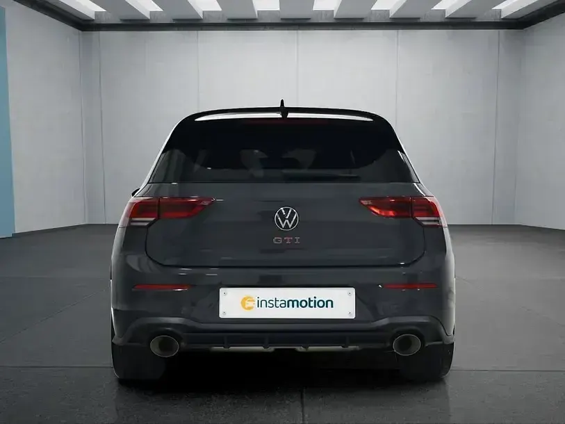 Second-hand VW Golf VIII 325 CP (239 kW) 2024 Gri Hatchback