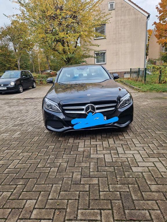 Schwarz Gebraucht 2018 Mercedes C200 Limousine | 17.950 € (Superpreis) - Bild 1/4