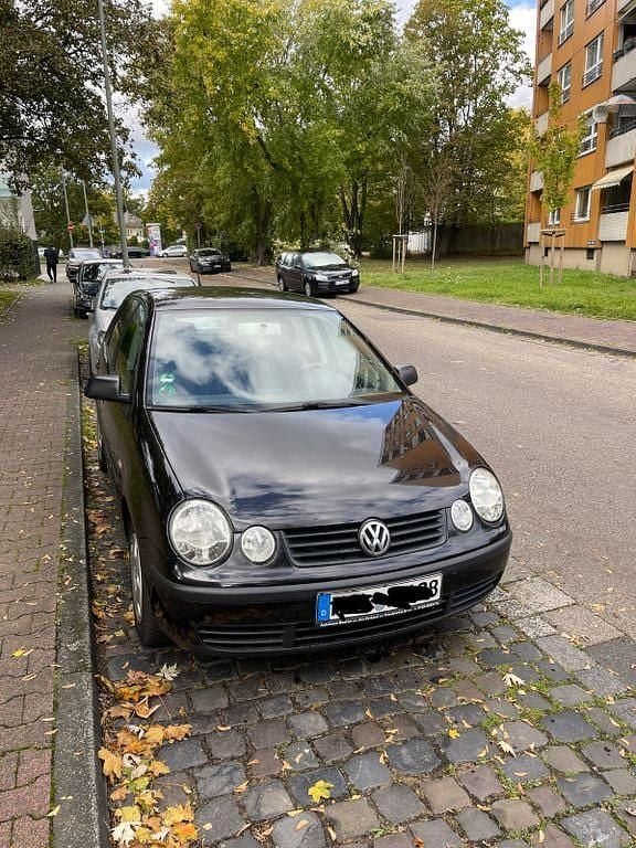 Gebraucht VW Polo Trendline 54 PS (39 kW) 2003 Schwarz Limousine