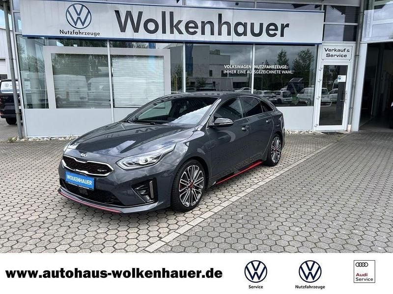Grau (metallic) Gebraucht 2019 Kia ProCeed Kleinwagen | 20.950 € (Fairer Preis) - Bild 1/4