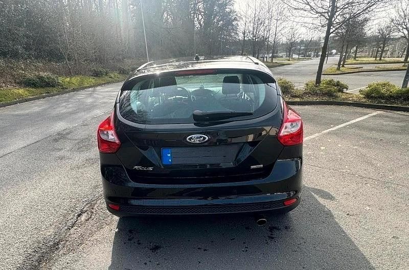 Gebraucht Ford Focus 150 PS (110 kW) 2012 Schwarz Limousine