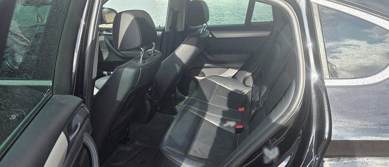 Gebraucht BMW X4 Advantage 190 PS (139 kW) 2017 Schwarz SUV