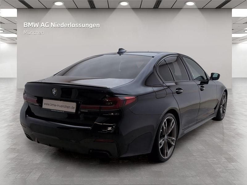 Gebraucht BMW M550 Shadowline 530 PS (389 kW) 2022 Schwarz Limousine