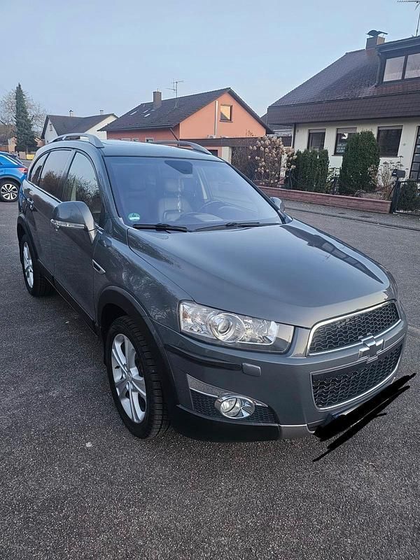 Gebraucht Chevrolet Captiva 184 PS (135 kW) 2012 Grau SUV