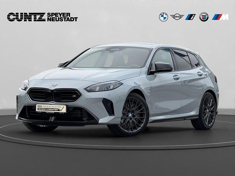 Gebraucht BMW M135 Performance 300 PS (220 kW) 2025 M brooklyn grau Kleinwagen