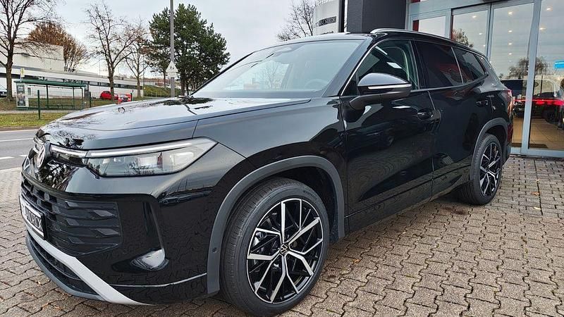 Gebraucht VW Tayron S 150 PS (110 kW) 2025 Grenadillschwarz metallic SUV