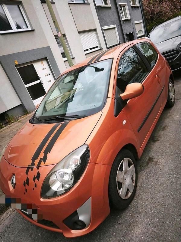 Second-hand Renault Twingo 75 CP (55 kW) 2008 Andere farben Hatchback