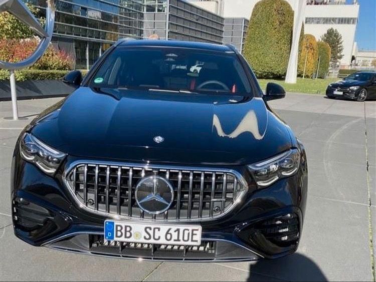 Gebraucht Mercedes E53 AMG AMG 449 PS (330 kW) 2025 Schwarz Kombi