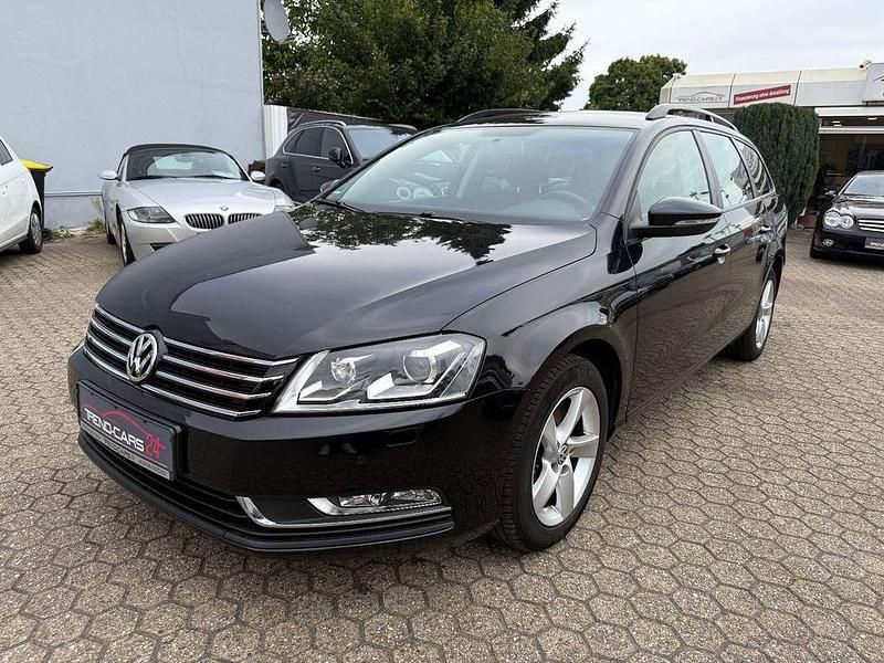 Schwarz Gebraucht 2015 VW Passat Trendline Kombi | 5.790 € (Superpreis) - Bild 1/4