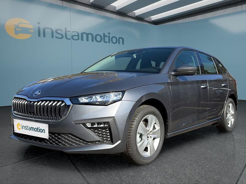 Neu Skoda Scala 150 PS (110 kW) 2026 Grau Kleinwagen