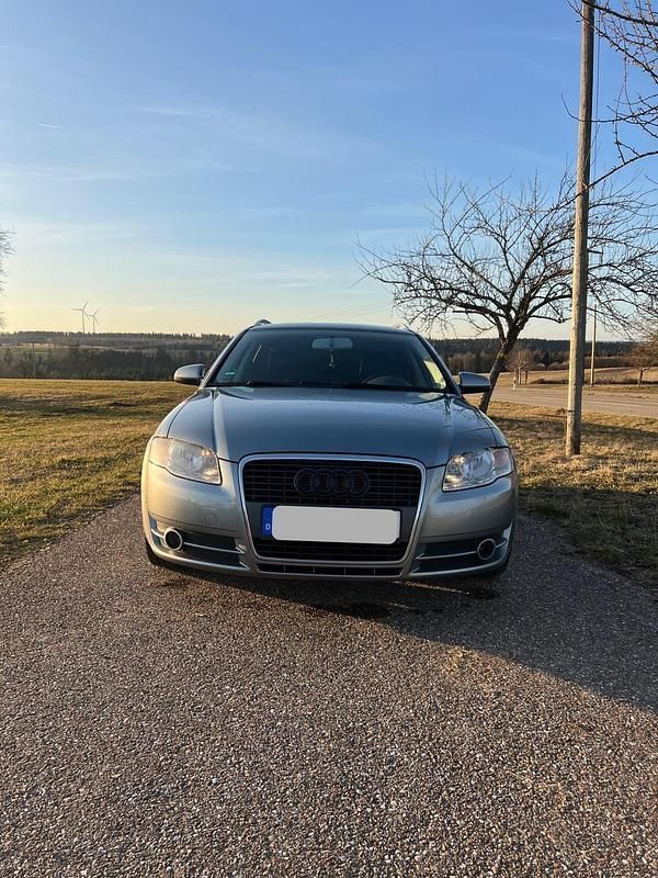 Silber Gebraucht 2006 Audi A4 S-Line Kombi | 3.599 € (Fairer Preis) - Bild 1/4