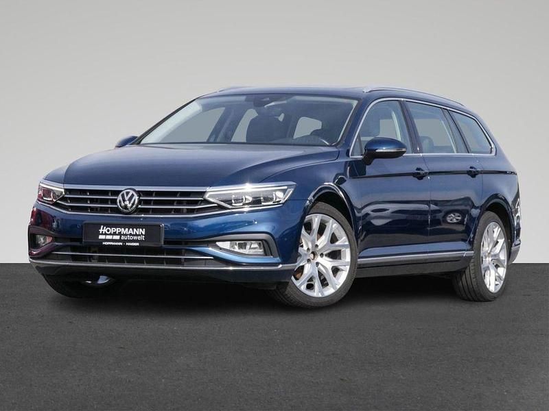 Gebraucht VW Passat Elegance 190 PS (139 kW) 2019 Blau Kombi