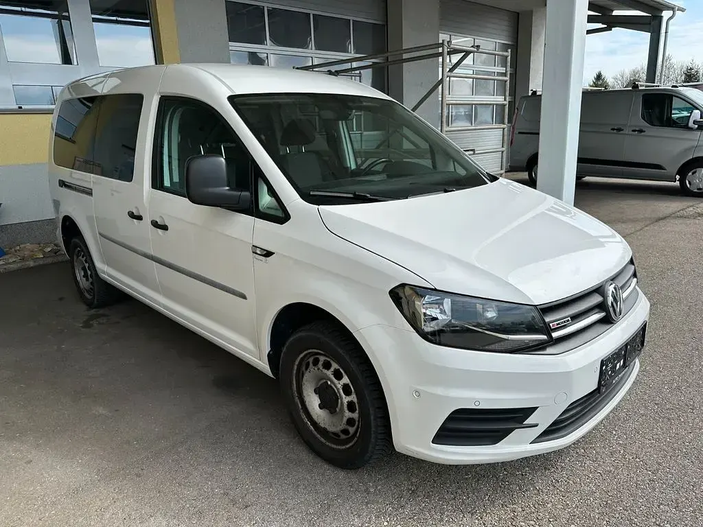 Usata VW Caddy 122 CV (89 kW) 2018 Bianco Monovolume