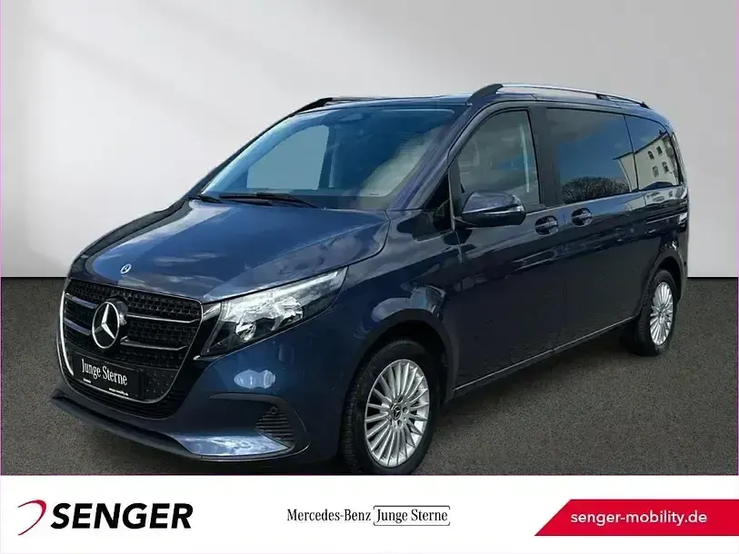 Gebraucht Mercedes V220 163 PS (119 kW) 2024 Van / Kleinbus