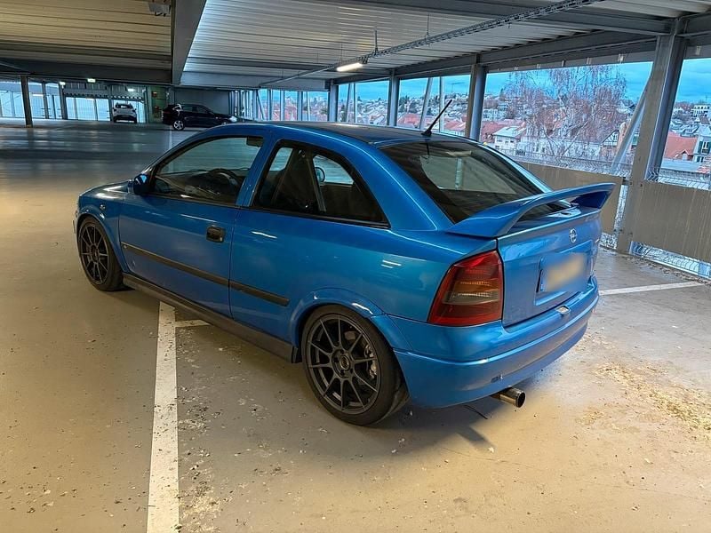 Gebraucht Opel Astra OPC 251 PS (184 kW) 2000 Blau Kleinwagen