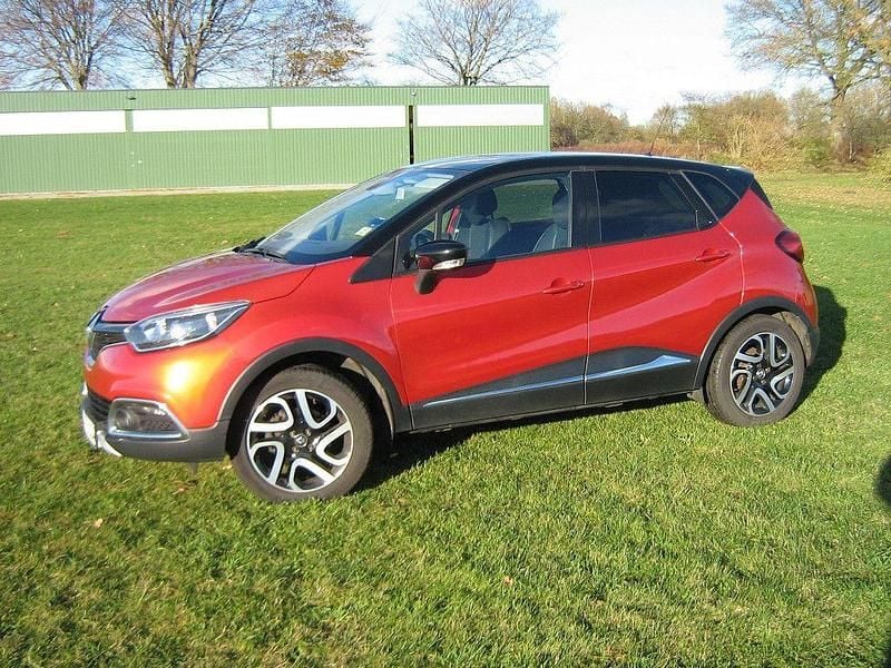 Gebraucht Renault Captur XMOD 110 PS (80 kW) 2017 Rot SUV