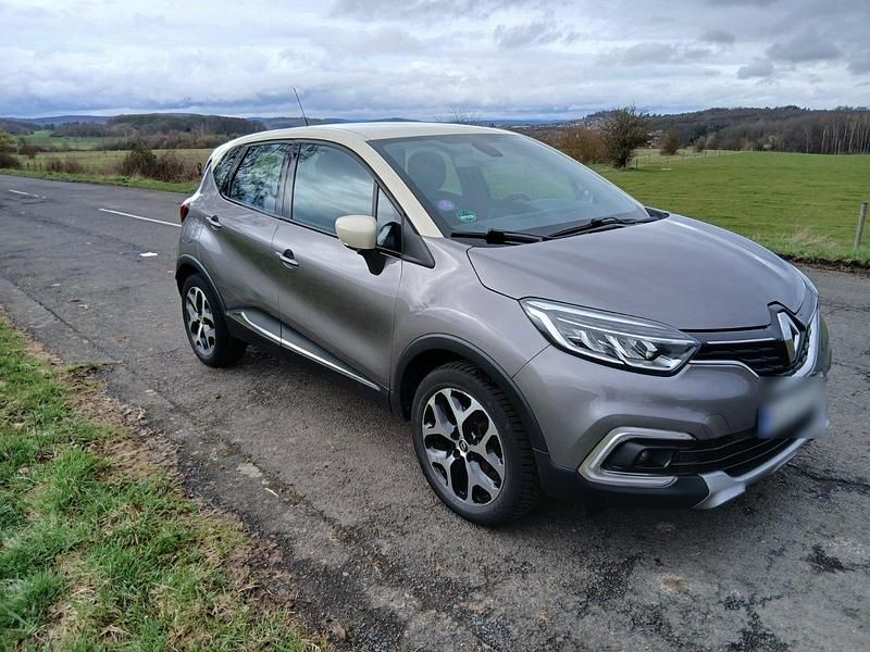 Gebraucht Renault Captur Intens 90 PS (66 kW) 2018 Beige SUV
