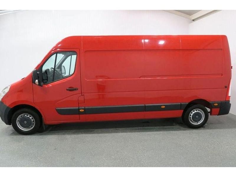 Gebraucht Opel Movano S 145 PS (106 kW) 2018 Mohnrot Van