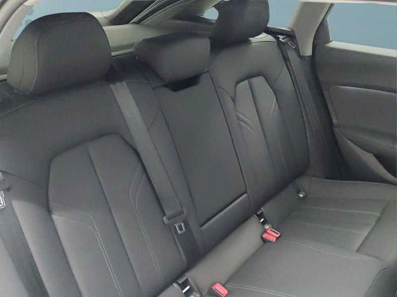 Gebraucht Audi A5 204 PS (150 kW) 2025 Weiß Kombi