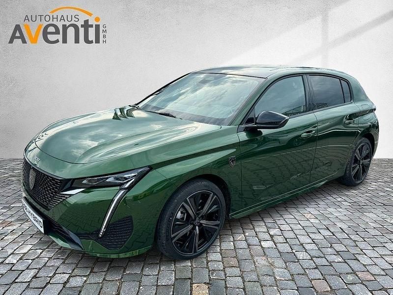 Grün (olivine grün) Gebraucht 2024 Peugeot 308 GTi Limousine | 33.479 € (Teuer) - Bild 1/4