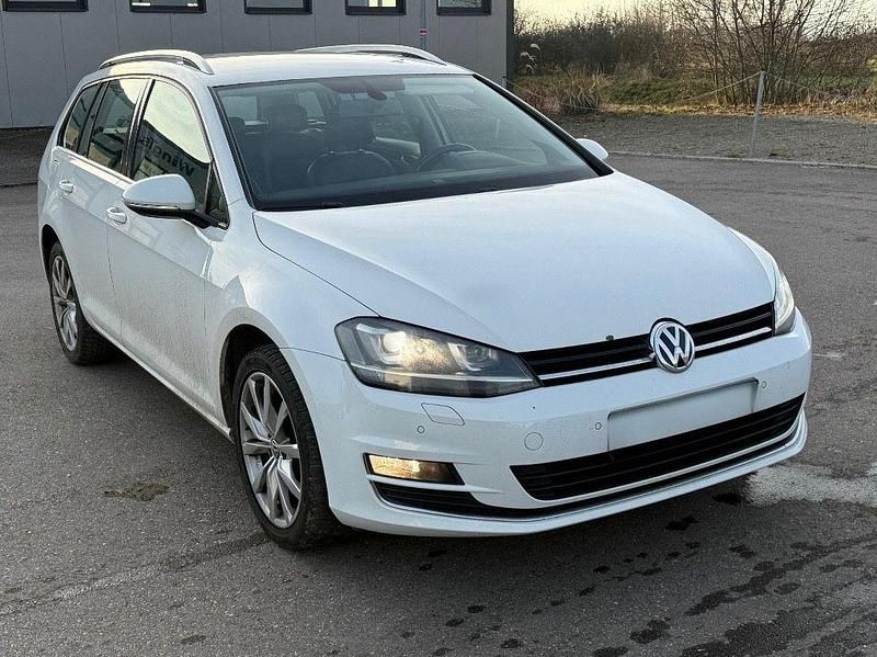 Weiß Gebraucht 2014 VW Golf VII Highline Kombi | 6.250 € (Guter Preis) - Bild 1/4