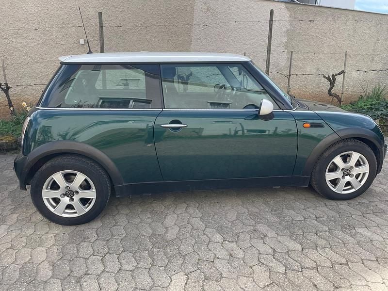 Second-hand Mini Cooper 116 CP (85 kW) 2003 Verde Hatchback