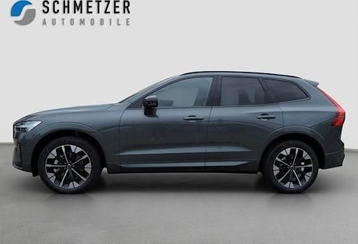Neu Volvo XC60 Plus 250 PS (183 kW) 2025 Silbern SUV