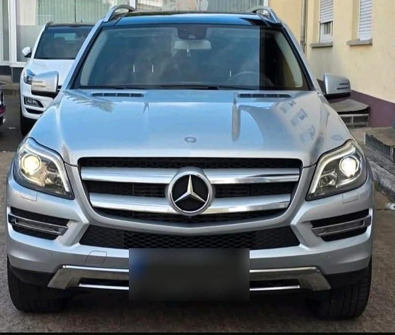 Gebraucht Mercedes GL350 258 PS (189 kW) 2015 Grau SUV
