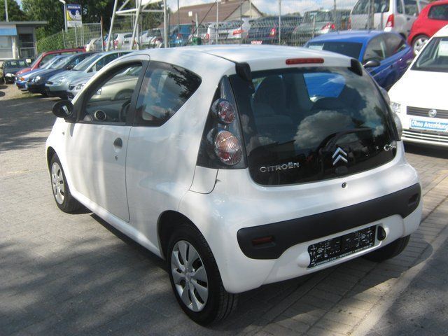 Gebraucht Citroën C1 68 PS (50 kW) 2010 Weiß Kleinwagen