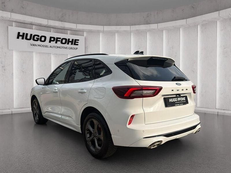 Gebraucht Ford Kuga ST-Line 186 PS (136 kW) 2024 Weiss SUV