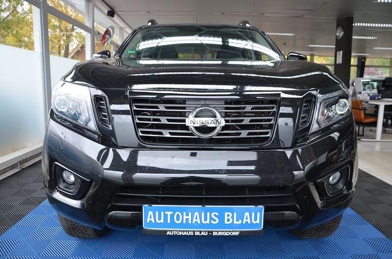 Gebraucht Nissan Navara N-Guard 190 PS (139 kW) 2021 Schwarz Abholung