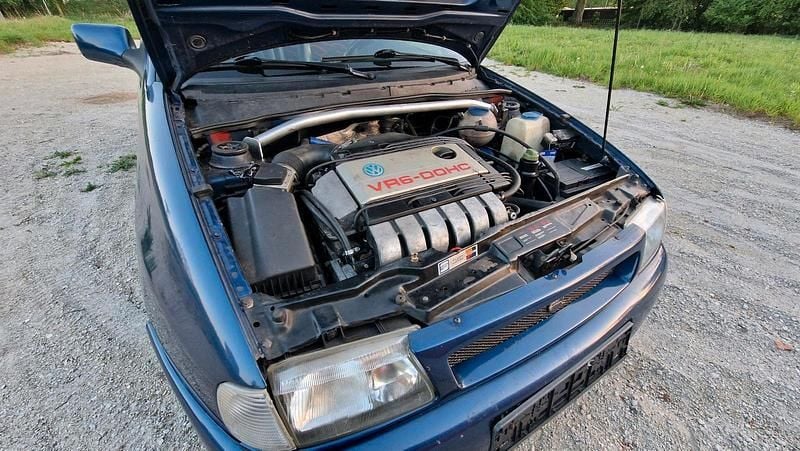 Blau Gebraucht 2025 Cupra Ibiza Kleinwagen | 8.800 € - Bild 1/4