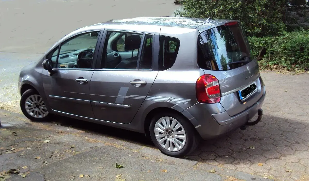 Gebraucht Renault Grand Modus 103 PS (75 kW) 2011 Grau Van / Kleinbus